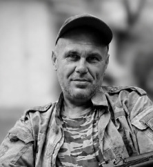 Максим  Емельянов 