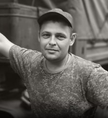Сергей Царев