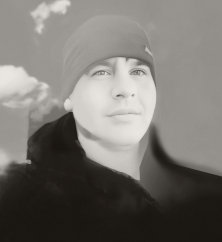 Ларионов Юрий