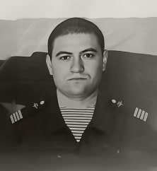 Валентин Иванов