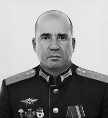 Анатолий Устинов