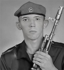 Никита Попов