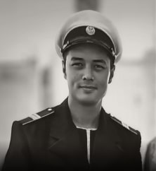 Константин Кан